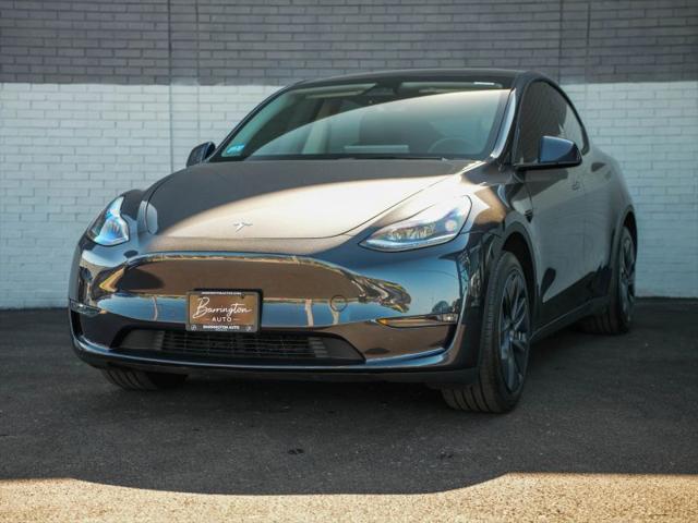2024 Tesla Model Y Long Range Dual Motor All-Wheel Drive for sale in Barrington, IL