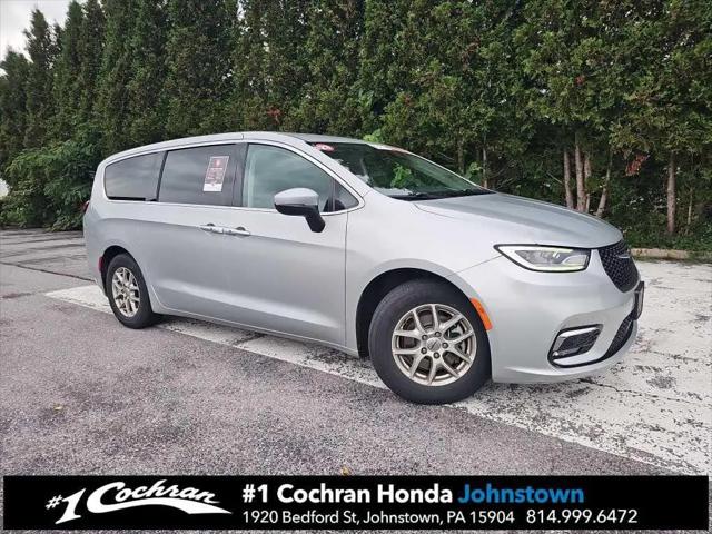 2023 Chrysler Pacifica Touring L for sale in McMurray, PA