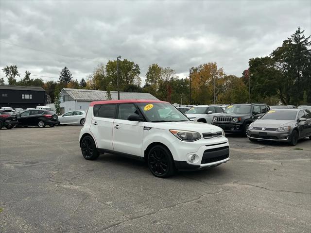 2017 Kia Soul +