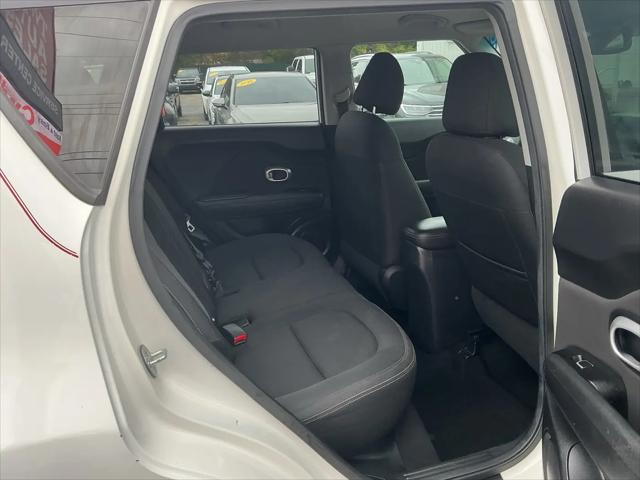 2017 Kia Soul +