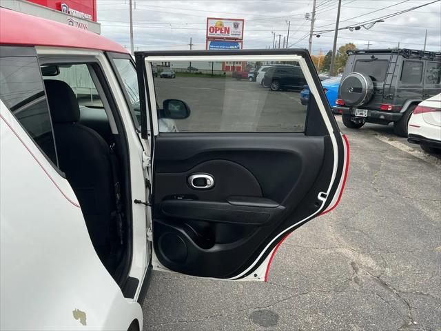 2017 Kia Soul +