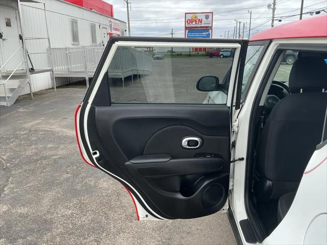 2017 Kia Soul +