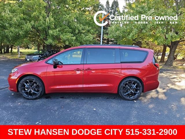 2025 Chrysler Pacifica Limited for sale in Urbandale, IA
