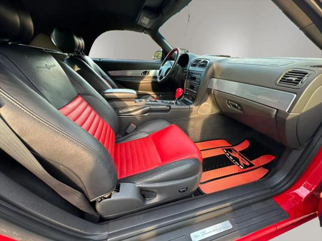 2002 Ford Thunderbird Base