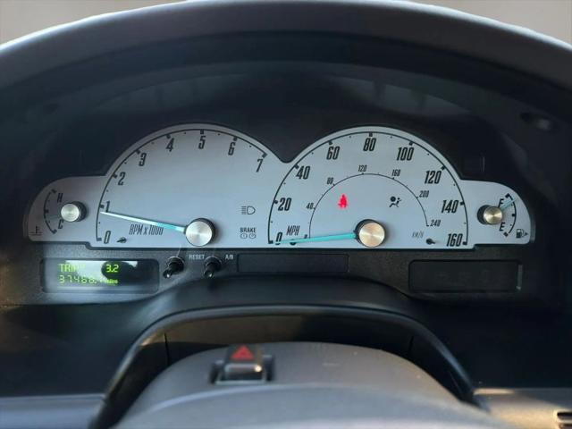 2002 Ford Thunderbird Base