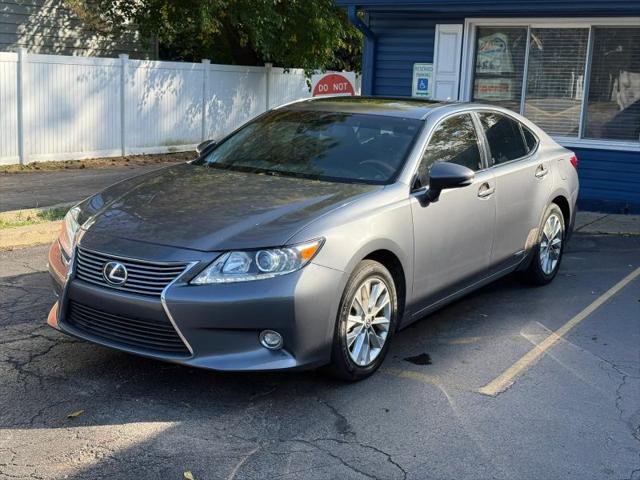2014 Lexus ES 300h 300h for sale in Lake In The Hills, IL