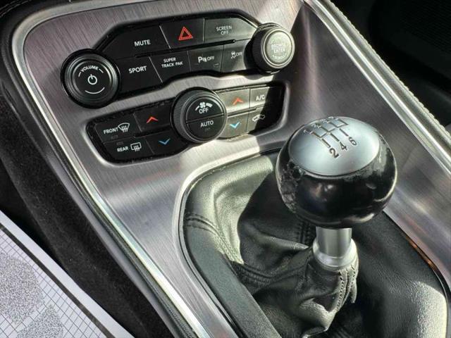 2017 Dodge Challenger T/A