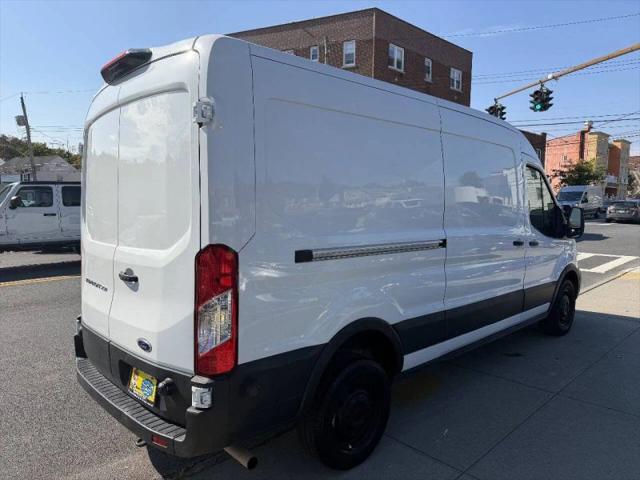 2024 Ford Transit Cargo Van Medium Roof w/LWB