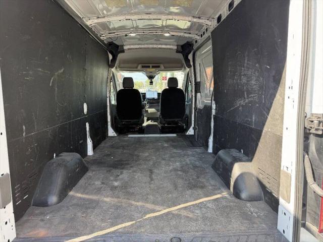 2024 Ford Transit Cargo Van Medium Roof w/LWB