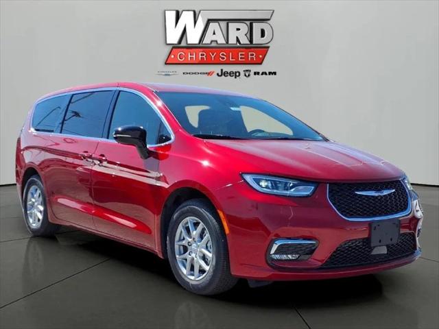 2026 Chrysler Pacifica Select for sale in Carbondale, IL