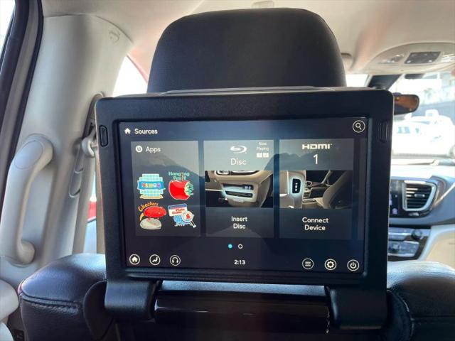 2017 Chrysler Pacifica Touring-L Plus