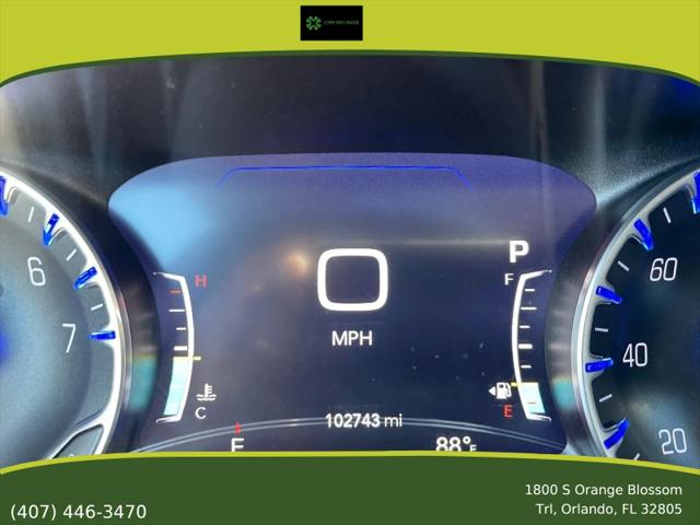 2017 Chrysler Pacifica Touring-L Plus
