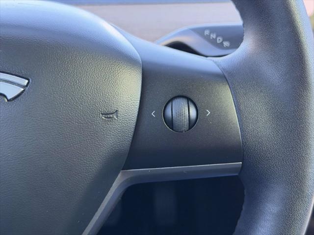 2020 Tesla Model 3 Unknown