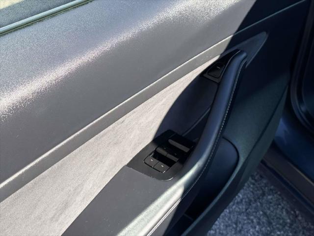 2020 Tesla Model 3 Unknown