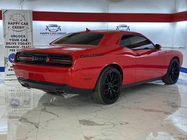 2015 Dodge Challenger SXT