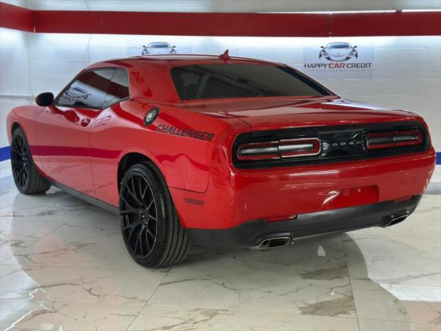 2015 Dodge Challenger SXT