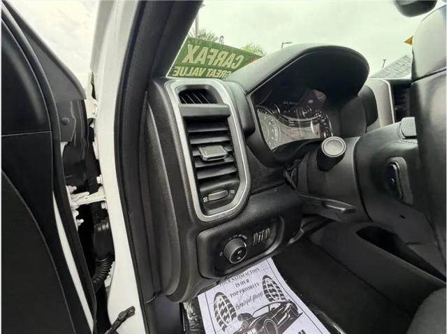 2019 Ram 1500 Big Horn/Lone Star Quad Cab 4x2 64 Box