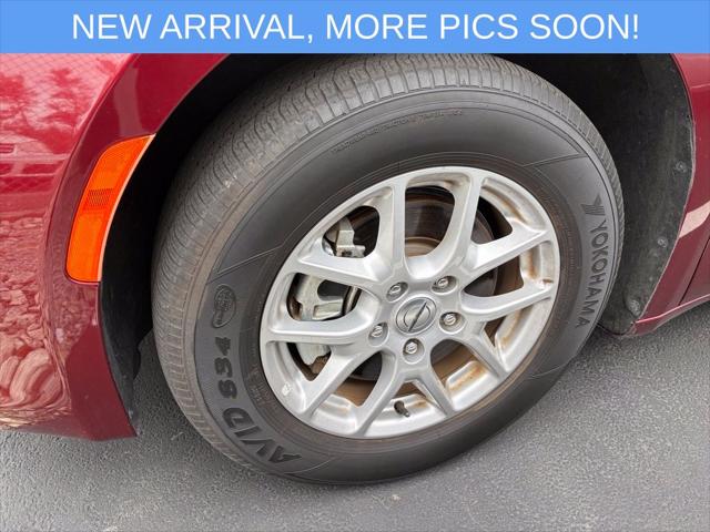 2023 Chrysler Voyager LX
