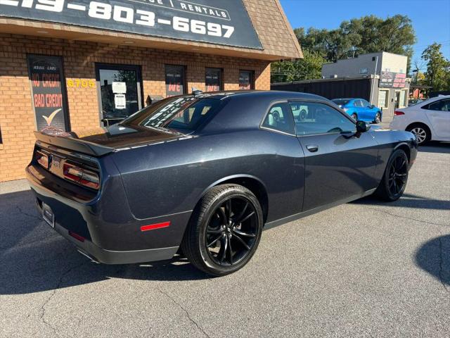2018 Dodge Challenger SXT Plus