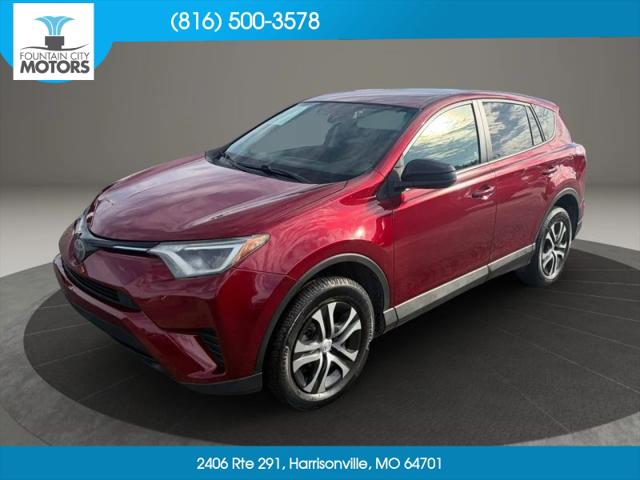 2018 Toyota RAV4 LE for sale in Harrisonville, MO