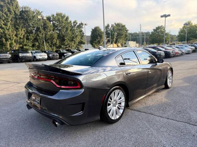 2016 Dodge Charger SRT 392