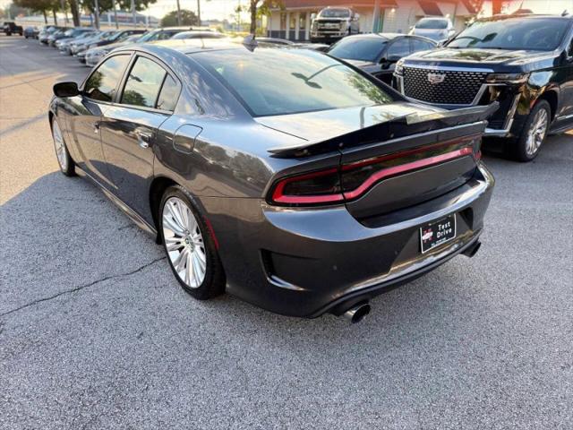 2016 Dodge Charger SRT 392