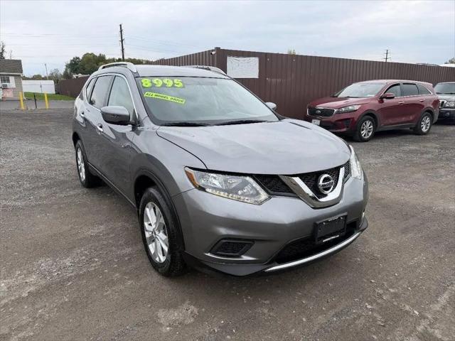 2016 Nissan Rogue SV for sale in Brewerton, NY
