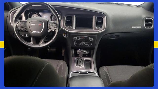 2020 Dodge Charger SXT RWD