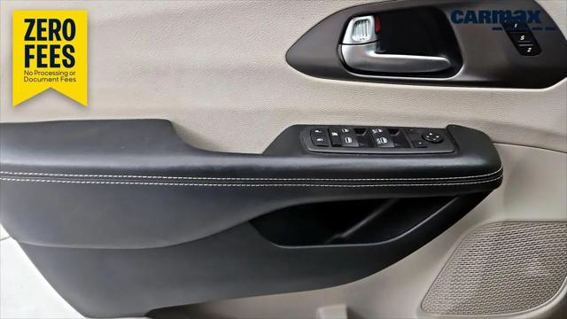 2021 Chrysler Pacifica Touring L for sale in St Peters, MO