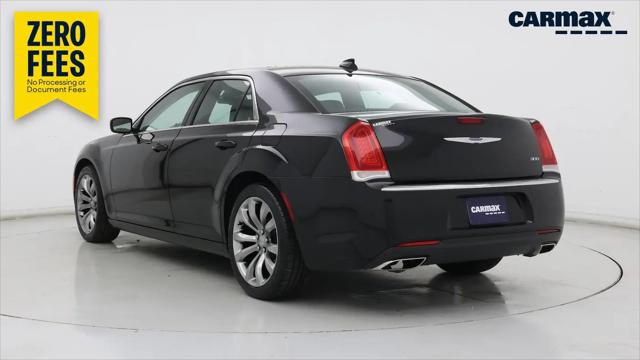 2019 Chrysler 300 Touring L for sale in Brooklyn Park, MN