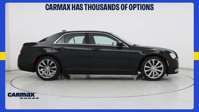 2019 Chrysler 300 Touring L
