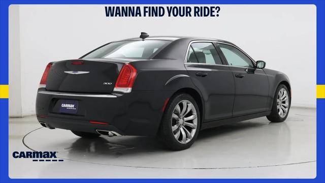 2019 Chrysler 300 Touring L