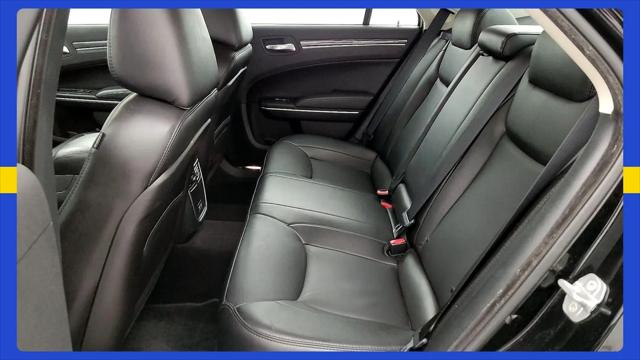 2019 Chrysler 300 Touring L