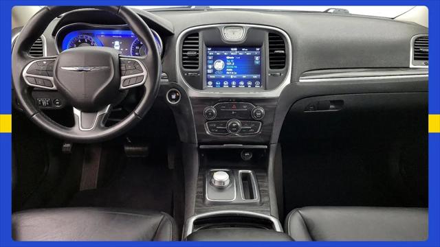 2019 Chrysler 300 Touring L