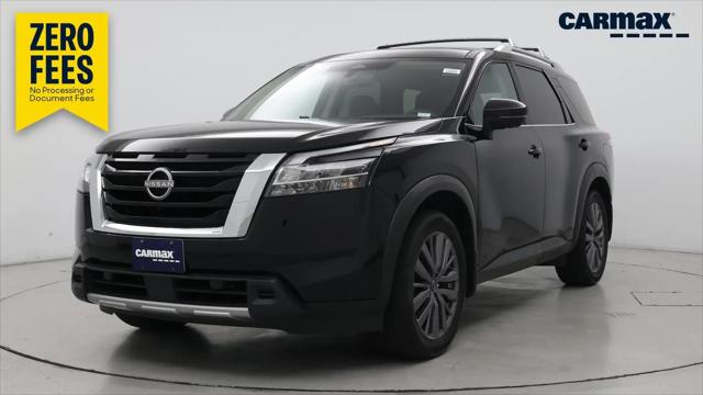 2023 Nissan Pathfinder SL 4WD