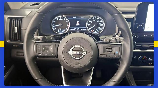 2023 Nissan Pathfinder SL 4WD