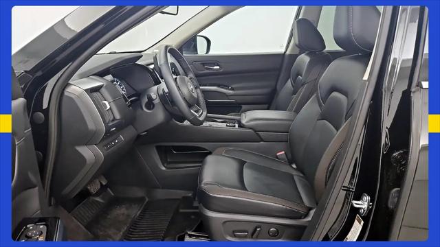 2023 Nissan Pathfinder SL 4WD