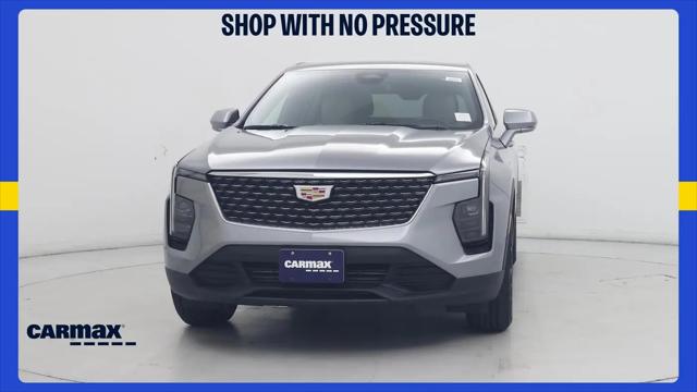 2024 Cadillac XT4 FWD Luxury