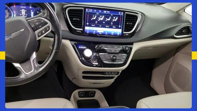 2021 Chrysler Pacifica Touring L