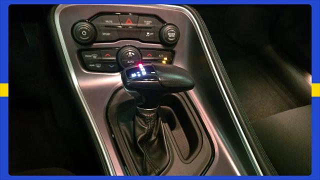 2021 Dodge Challenger SXT