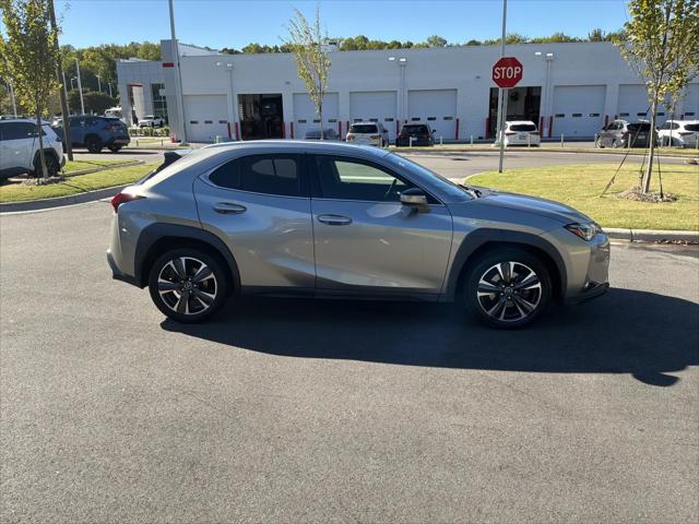 2019 Lexus UX 200 UX 200