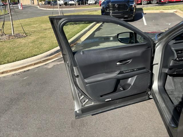 2019 Lexus UX 200 UX 200