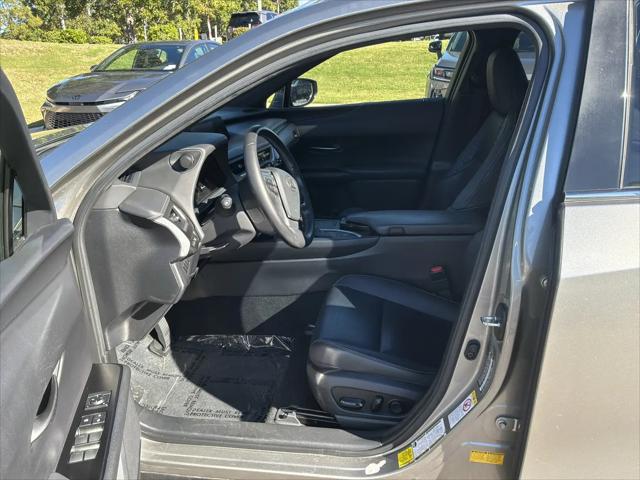 2019 Lexus UX 200 UX 200