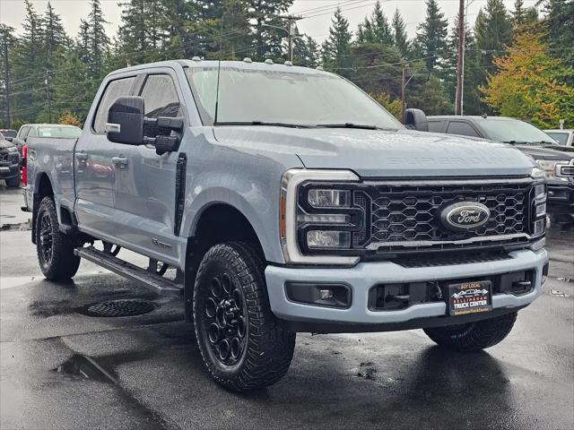 2025 Ford F-350 LARIAT