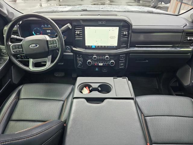 2025 Ford F-350 LARIAT