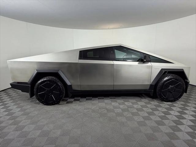 2024 Tesla Cybertruck Cyberbeast