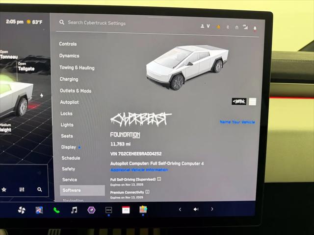 2024 Tesla Cybertruck Cyberbeast