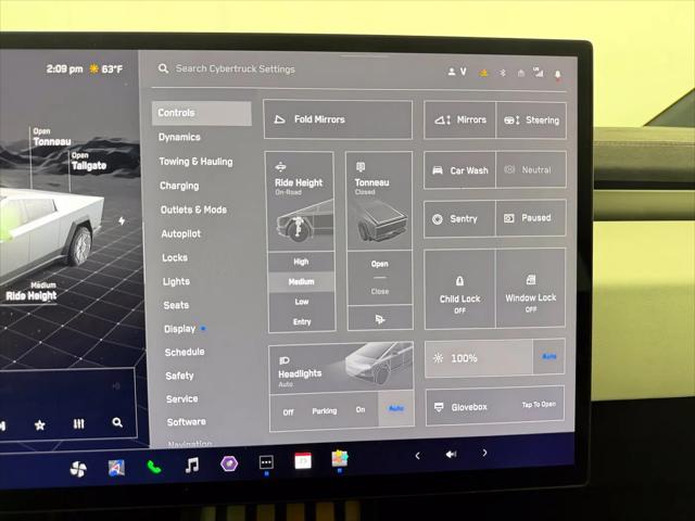 2024 Tesla Cybertruck Cyberbeast