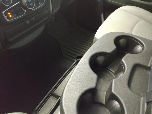2023 Ram 1500 Classic SLT Crew Cab 4x4 57 Box