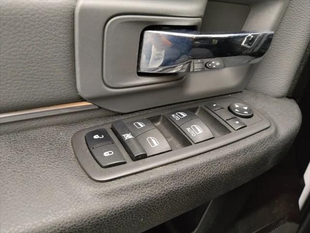2023 Ram 1500 Classic SLT Crew Cab 4x4 57 Box